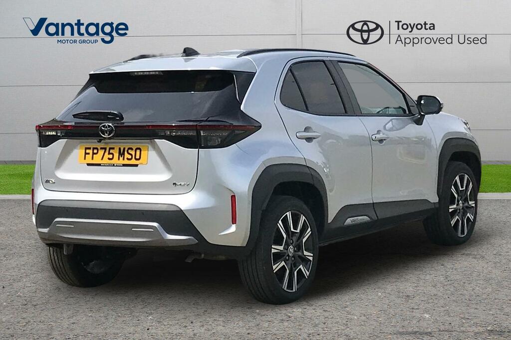 Toyota Yaris Cross 1.5 Vvt-h Excel E-cvt Euro 6 Ss FP75MSO Silver #2