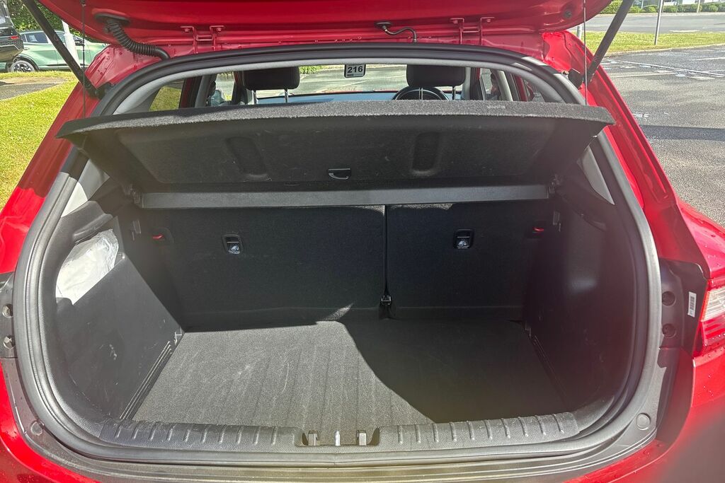 Kia Stonic Suv 1.0 T-gdi First Edition Isg Grey #24