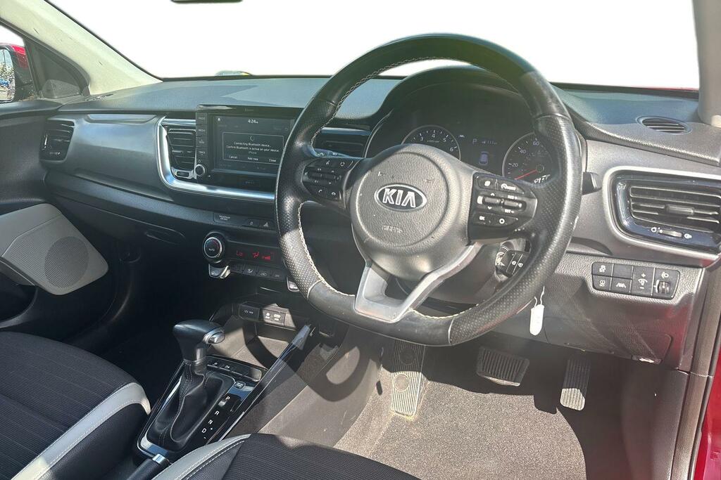 Kia Stonic Suv 1.0 T-gdi First Edition Isg Grey #10