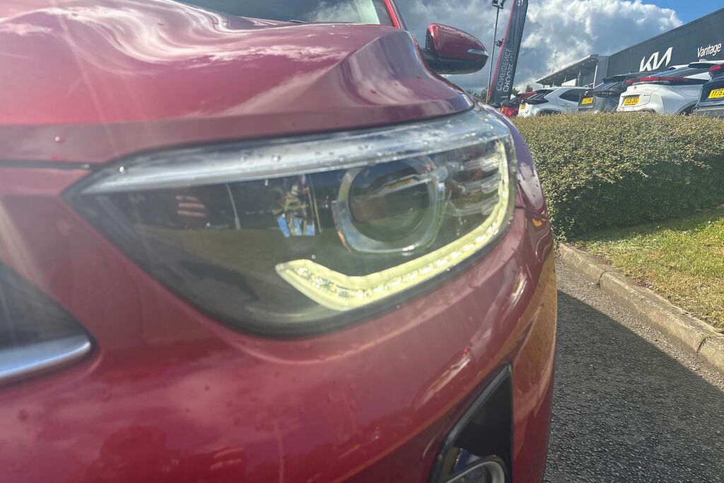 Kia Stonic Suv 1.0 T-gdi First Edition Isg Grey #38
