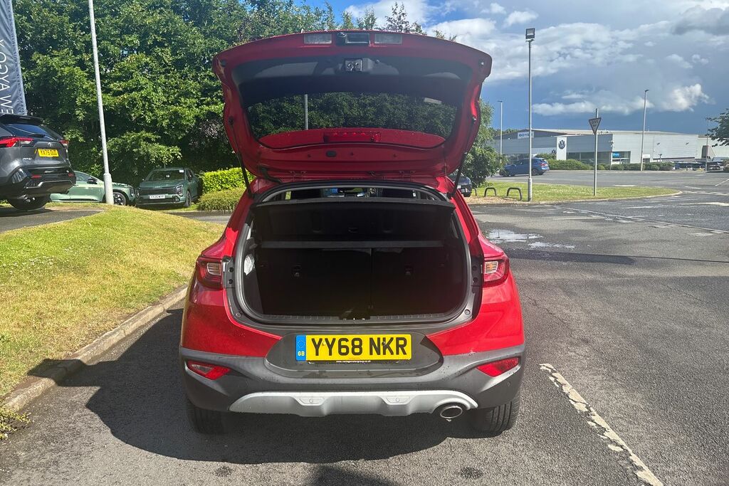 Kia Stonic Suv 1.0 T-gdi First Edition Isg Grey #30