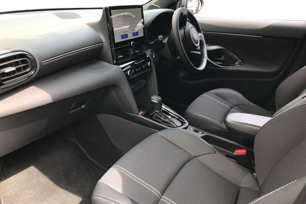 Toyota Yaris Cross 1.5 Vvt-h Excel E-cvt Euro 6 Ss FP75MRX Silver #5