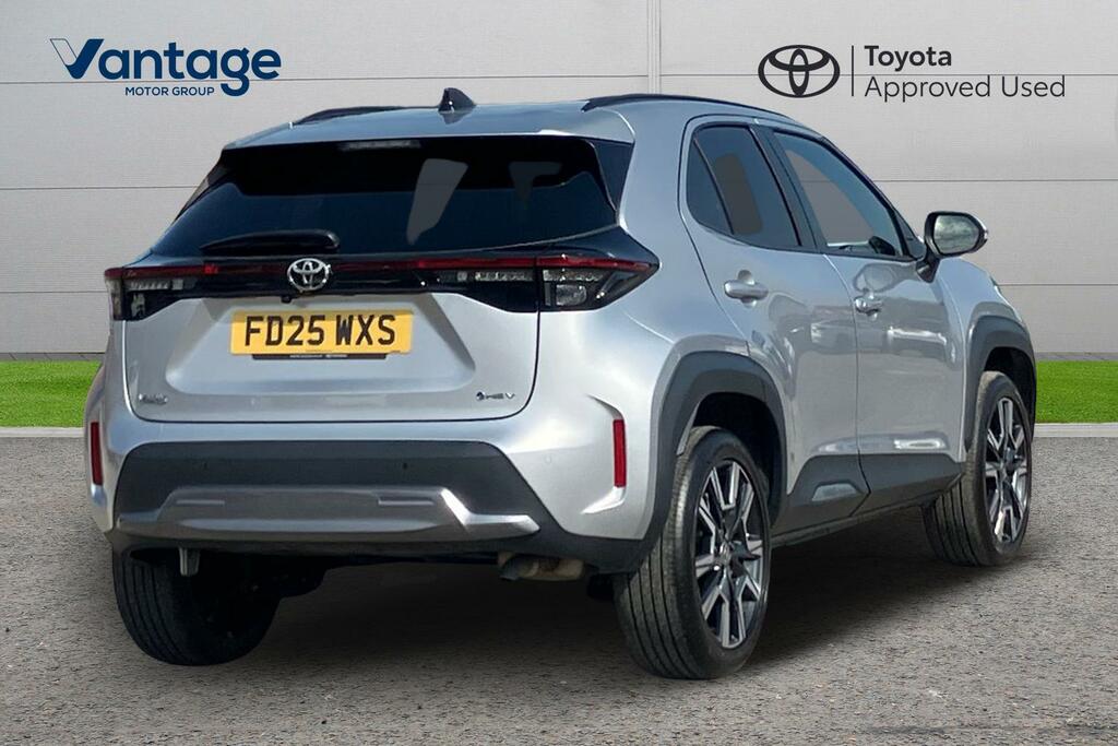 Toyota Yaris Cross 1.5 Vvt-h Excel E-cvt Euro 6 Ss FD25WXS Silver #2