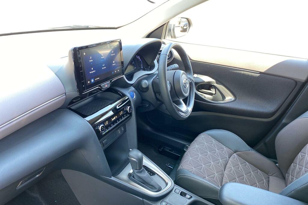 Toyota Yaris Cross 1.5 Vvt-h Excel E-cvt Euro 6 Ss YD73UFV Grey #5