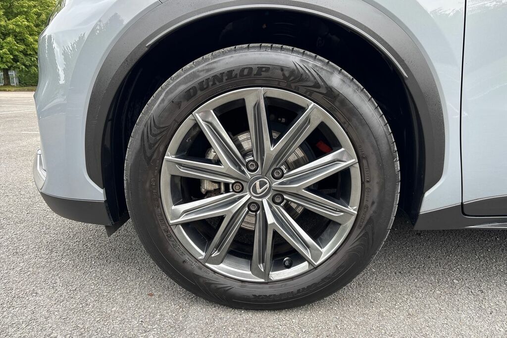Lexus LBX 1.5 Vvt-ie Premium Plus E-cvt Euro 6 Ss Grey #24