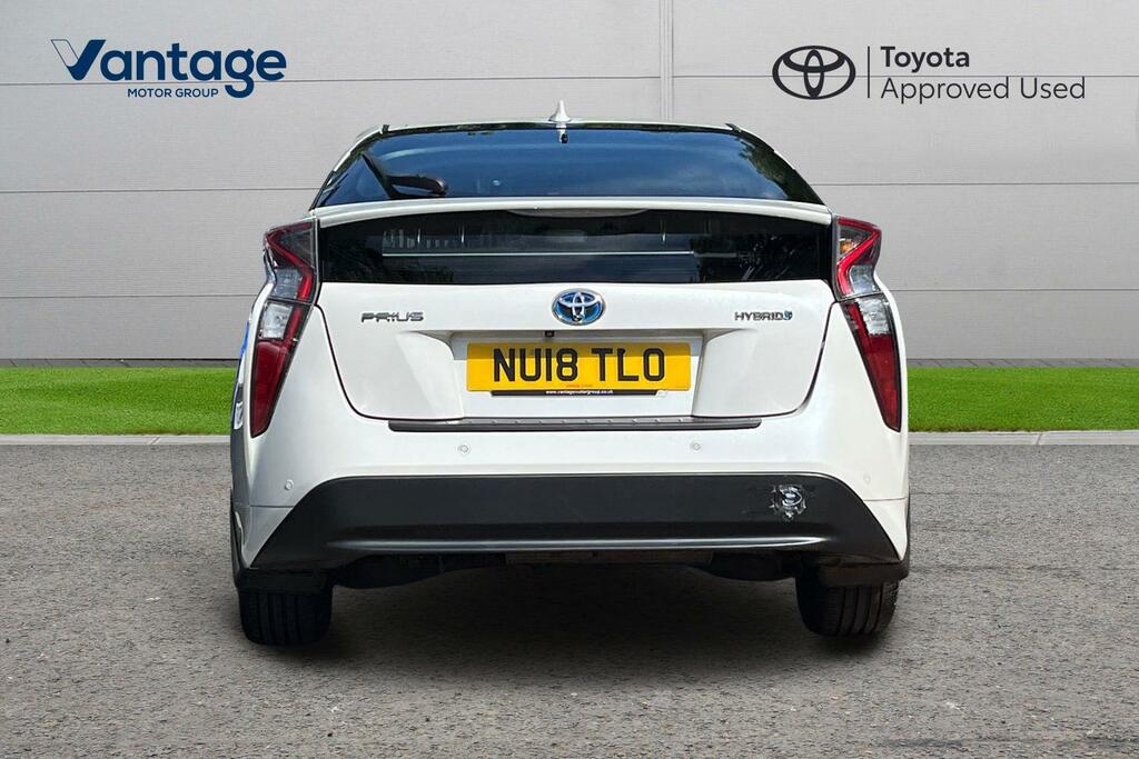 Toyota Prius 1.8 Vvt-i Excel 97 Bhp Red #26