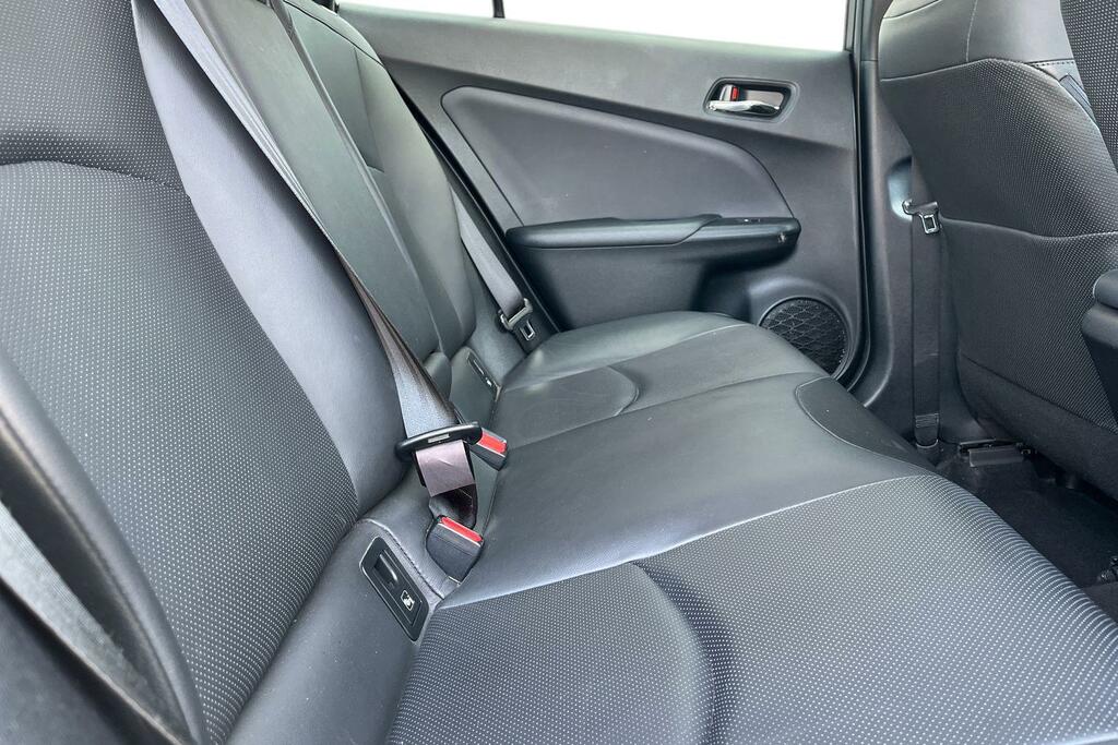 Toyota Prius 1.8 Vvt-i Excel 97 Bhp Red #8