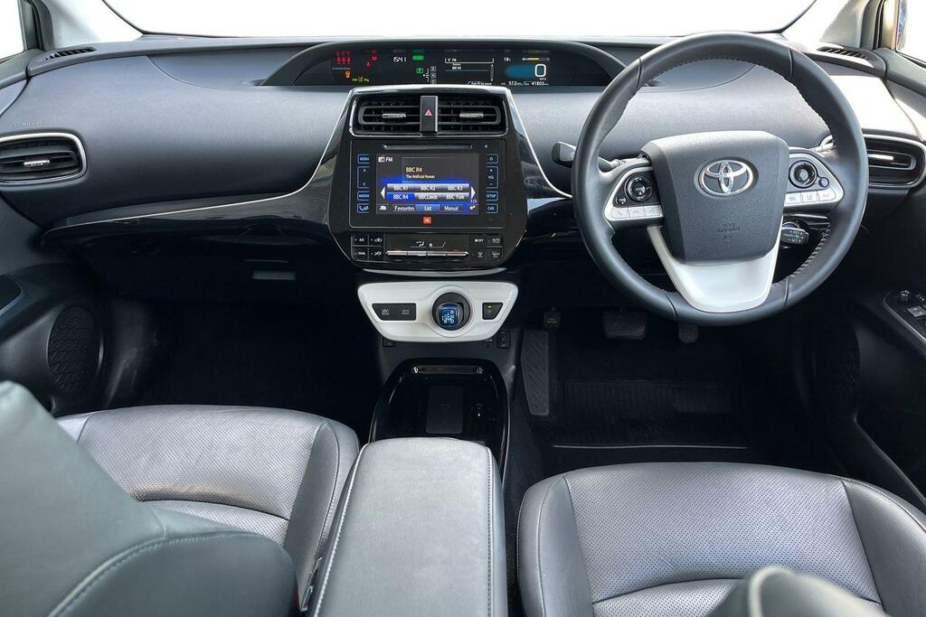 Toyota Prius 1.8 Vvt-h Excel Hatchback Hybrid Cvt Eu White #6