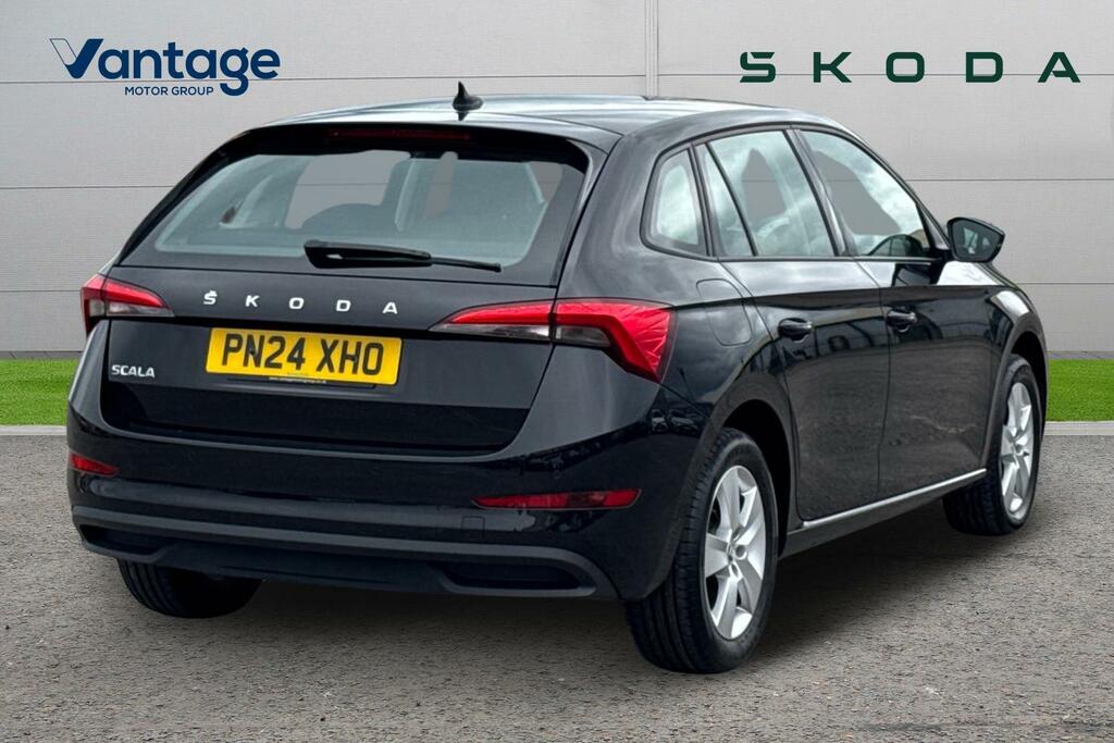 Skoda Scala 1.0 Tsi 110 Se Dsg Black #3