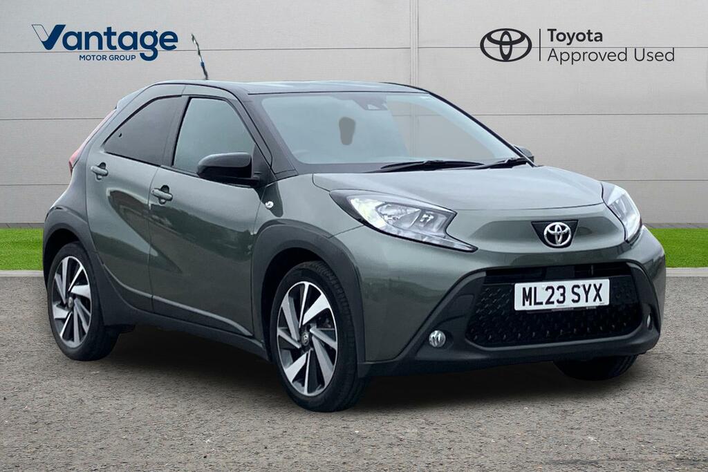 Toyota Aygo X 1.0 Vvt-i Edge X-shift Euro 6 Ss ML23SYX Green