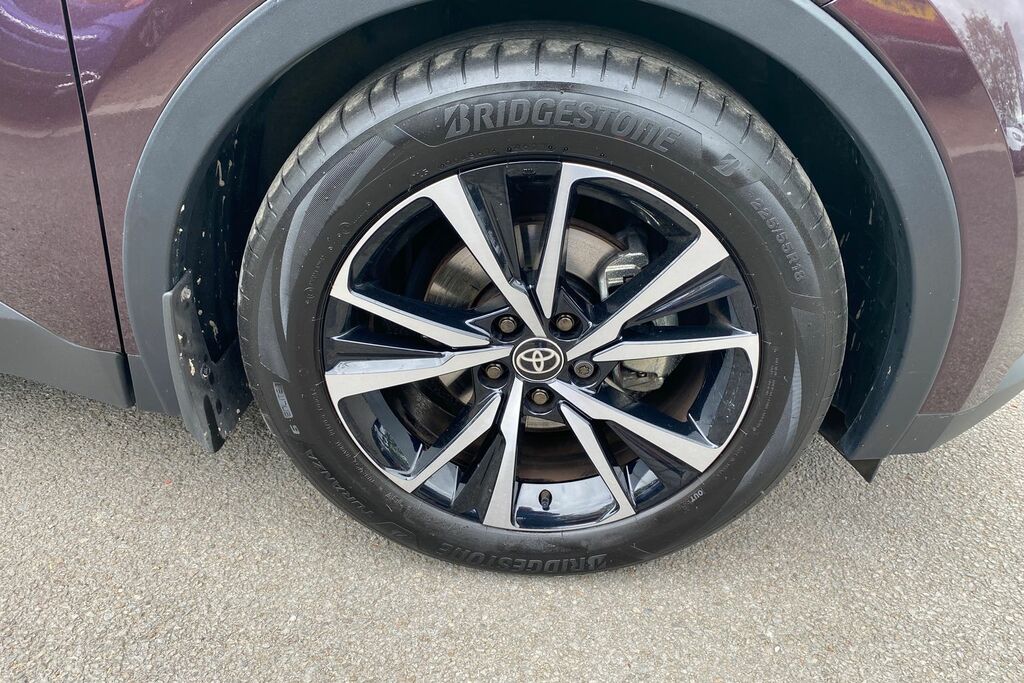 Toyota C-Hr Design  #40