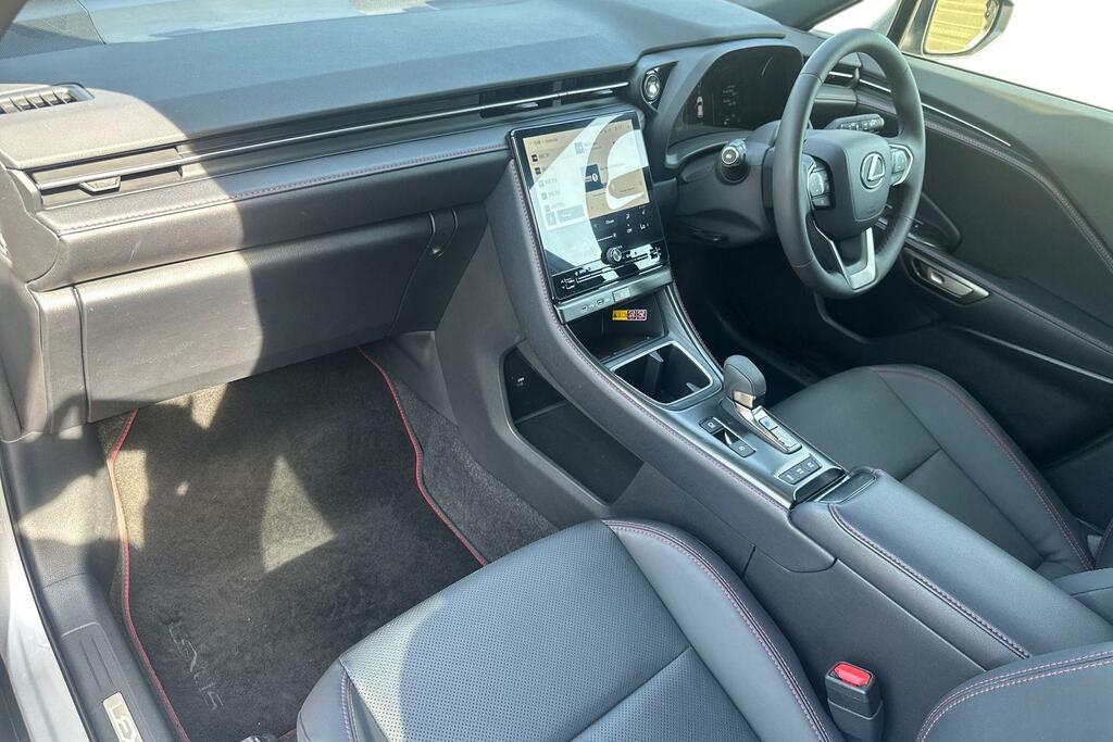 Lexus LBX 1.5 Vvt-ie Premium Plus E-cvt Euro 6 Ss PF24XJJ Silver #6
