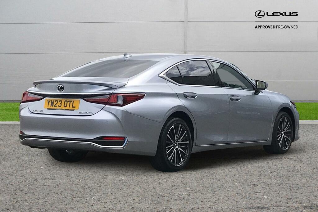 Lexus ES 300H 2.5 Takumi Cvt Silver #25