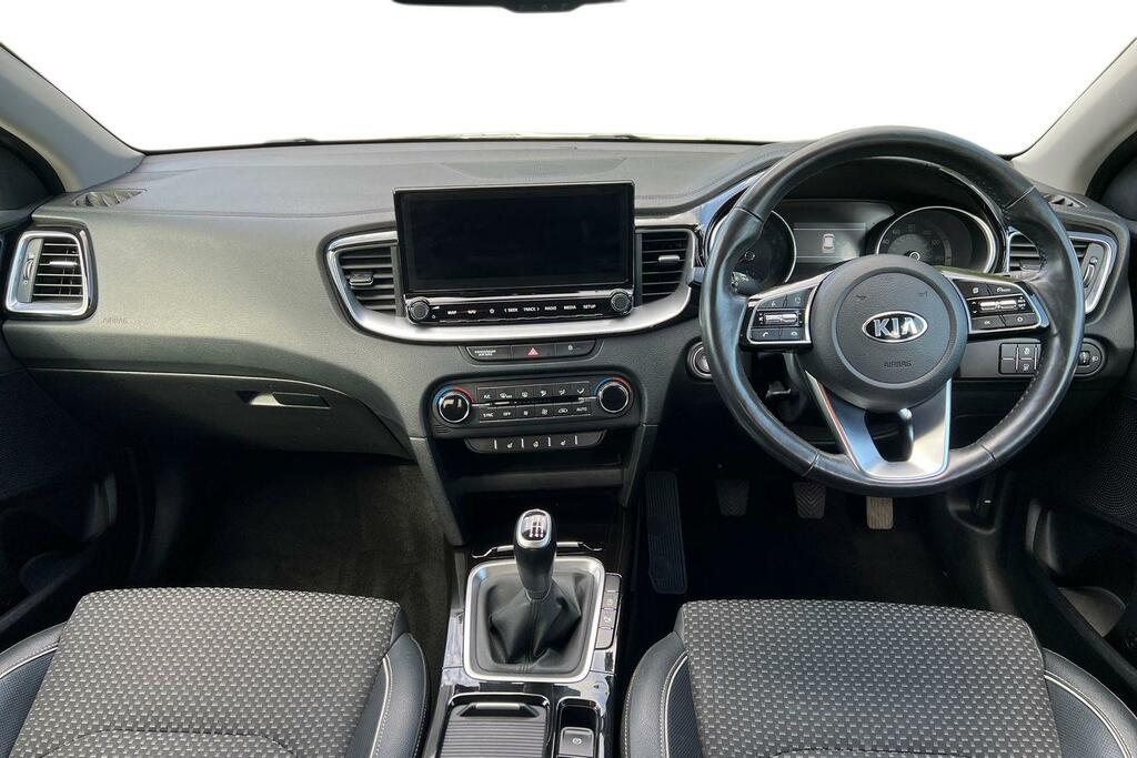 Kia Xceed 1.0 T Gdi 3 Suv Red #12