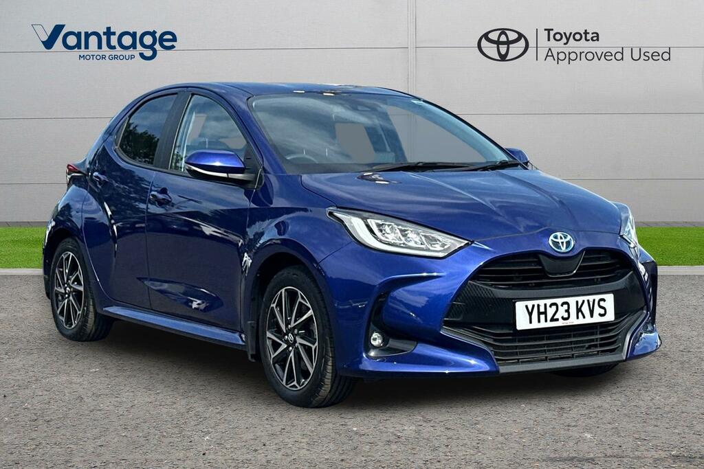 Toyota Yaris 1.5 Vvt-h Design E-cvt Euro 6 Ss Blue