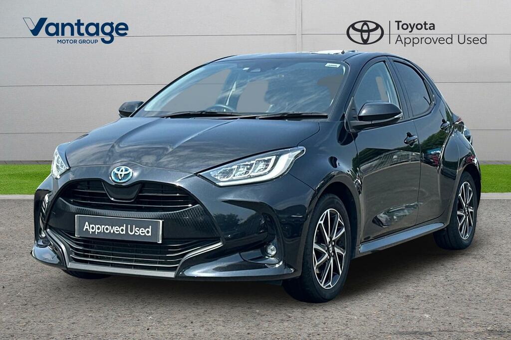 Toyota Yaris 1.5 Vvt-h Design E-cvt Euro 6 Ss KP23VPE Black #3