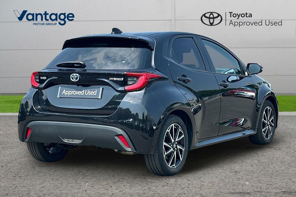 Toyota Yaris 1.5 Vvt-h Design E-cvt Euro 6 Ss KP23VPE Black #2