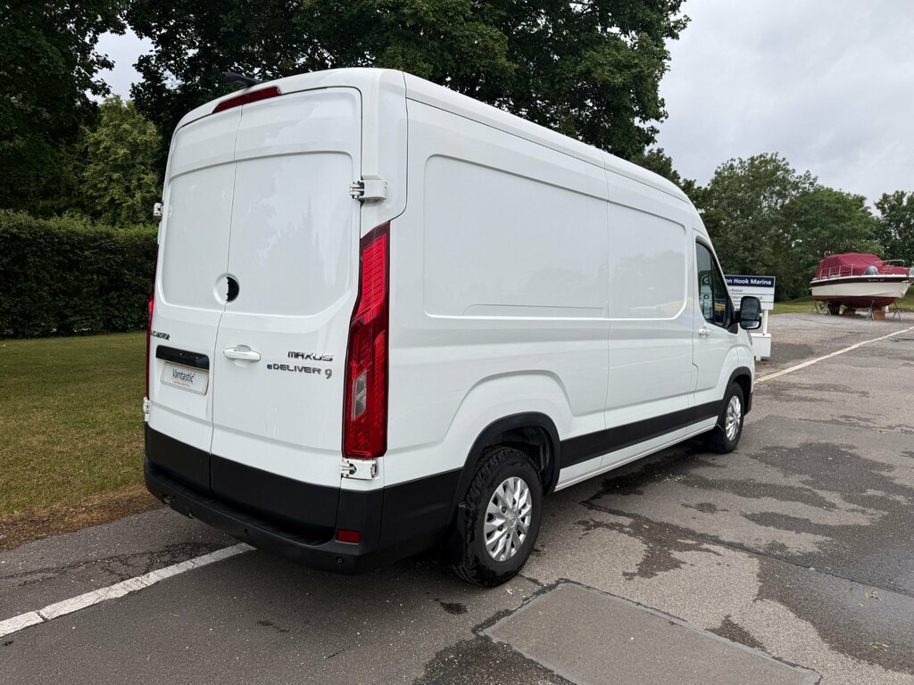 Maxus eDeliver 9 88.5Kwh Panel Van Fwd L3 H3 204 White #6