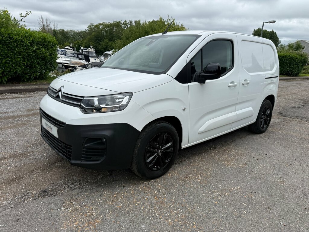 Citroen e-Berlingo 800 50Kwh Driver M Pro Swb ... White #1
