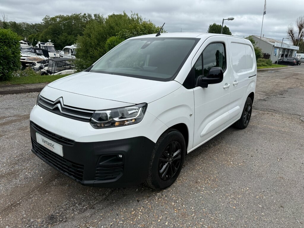Citroen e-Berlingo 800 50Kwh Driver M Pro Swb ... White #14