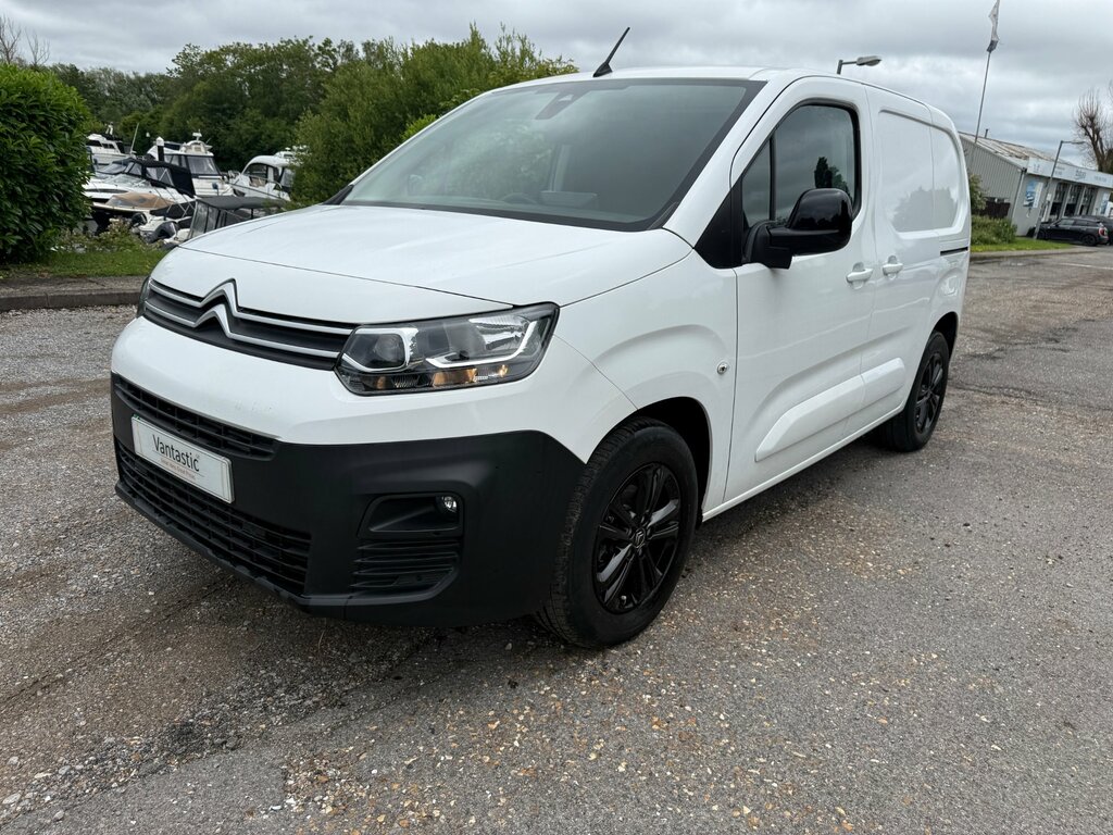 Citroen e-Berlingo 800 50Kwh Driver M Pro Swb ... White #13