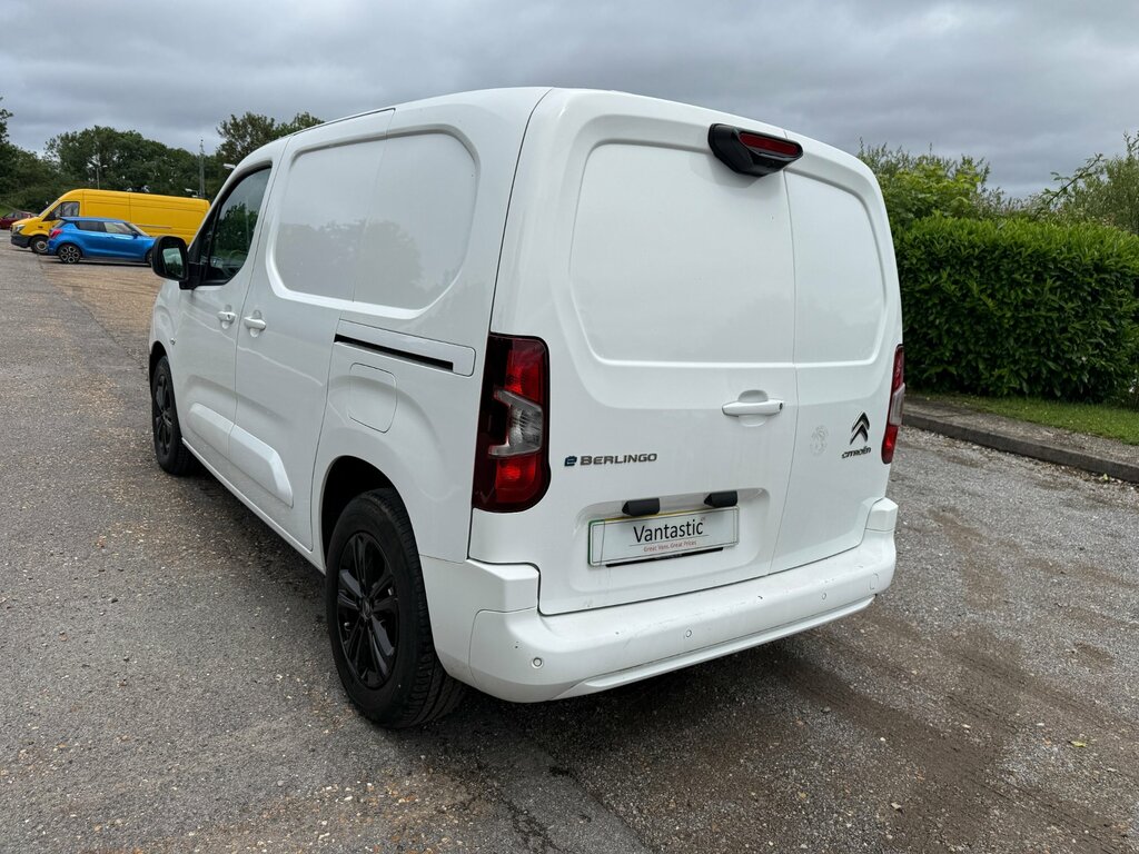 Citroen e-Berlingo 800 50Kwh Driver M Pro Swb ... White #8