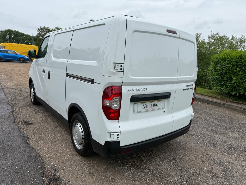 Maxus eDeliver 3 35Kwh Panel Van Fwd L1 122 Ps White #10
