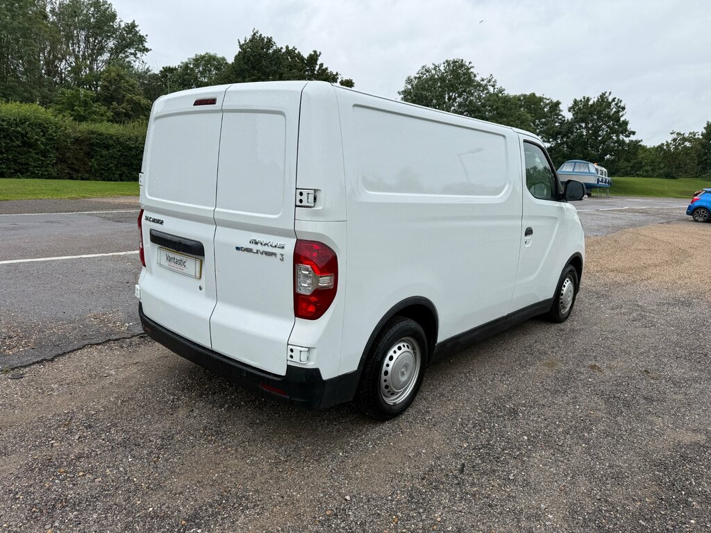 Maxus eDeliver 3 35Kwh Panel Van Fwd L1 122 Ps White #6