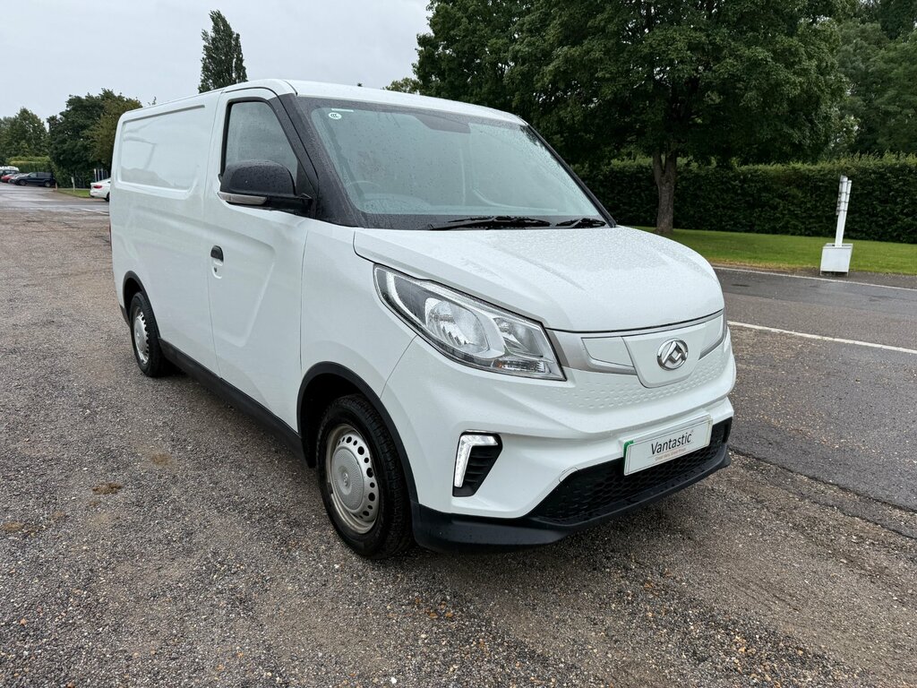 Maxus eDeliver 3 35Kwh Panel Van Fwd L1 122 Ps White #18