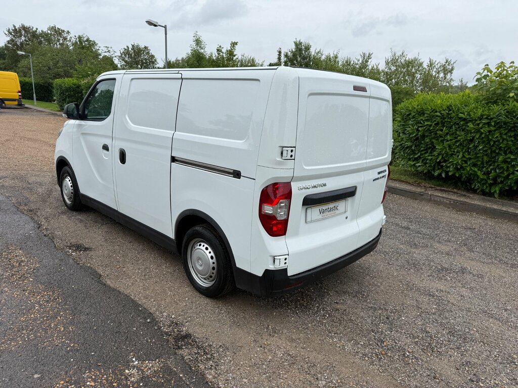 Maxus eDeliver 3 35Kwh Panel Van Fwd L1 122 Ps White #2