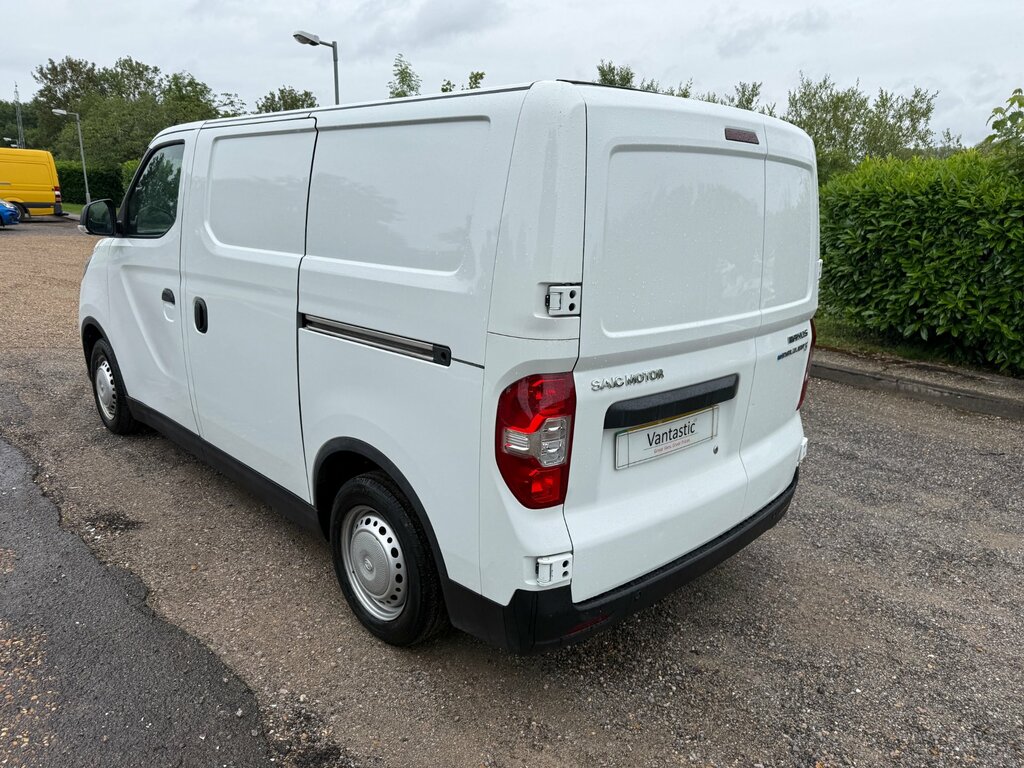 Maxus eDeliver 3 35Kwh Panel Van Fwd L1 122 Ps White #12