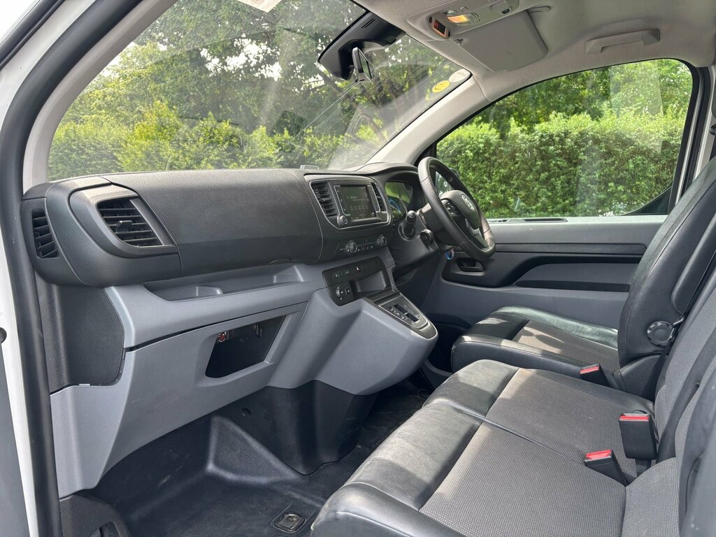 Vauxhall Vivaro 2.0 Turbo D 3100 Sportive Panel Van Man Grey #21