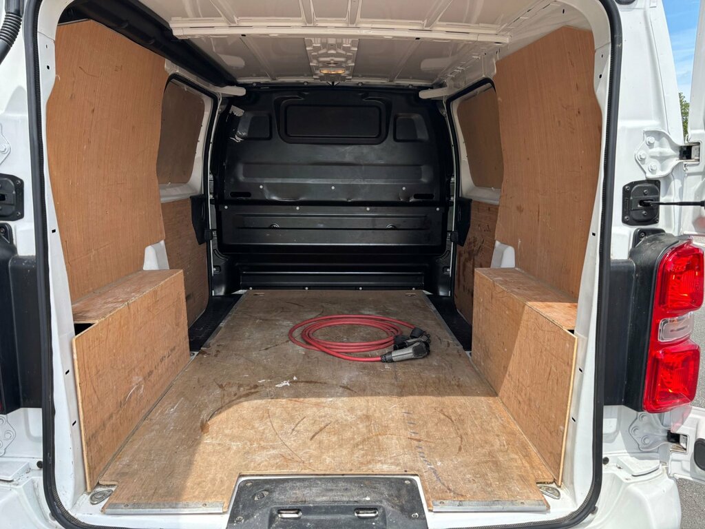 Vauxhall Vivaro 2.0 Turbo D 3100 Sportive Panel Van Man Grey #7