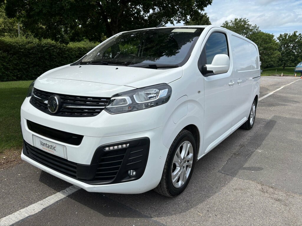 Vauxhall Vivaro 3100 75Kwh Elite Panel Van L1 H1 White #2