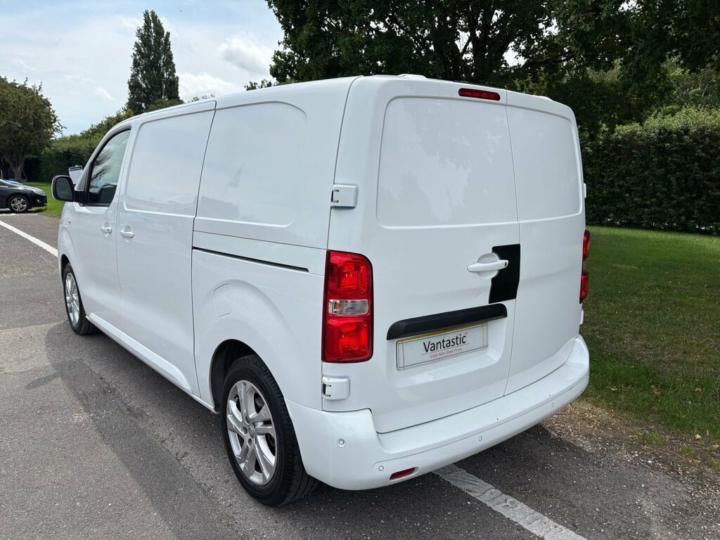 Vauxhall Vivaro 2.0 Turbo D 3100 Sportive Panel Van Man Grey #23