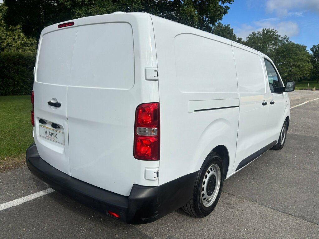 Peugeot E-Expert E 1200 75Kwh Professional Standard Panel Van 6Dr E White #19