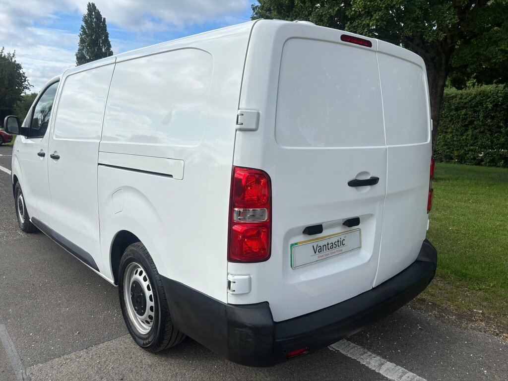 Peugeot E-Expert E 1200 75Kwh Professional Standard Panel Van 6Dr E White #18