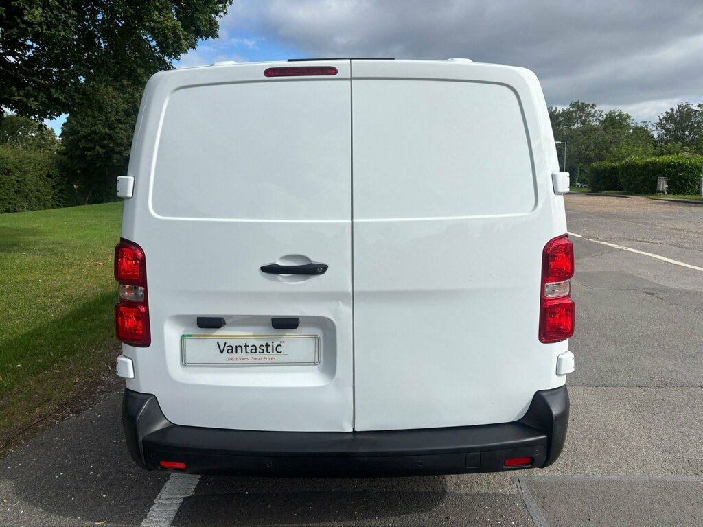 Peugeot E-Expert E 1200 75Kwh Professional Standard Panel Van 6Dr E White #20