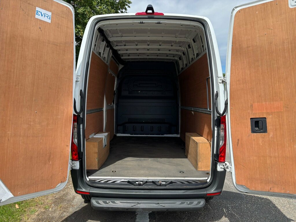 Mercedes-Benz eSprinter Progressive L2h2 Dc 80Kw 55Kw White #10