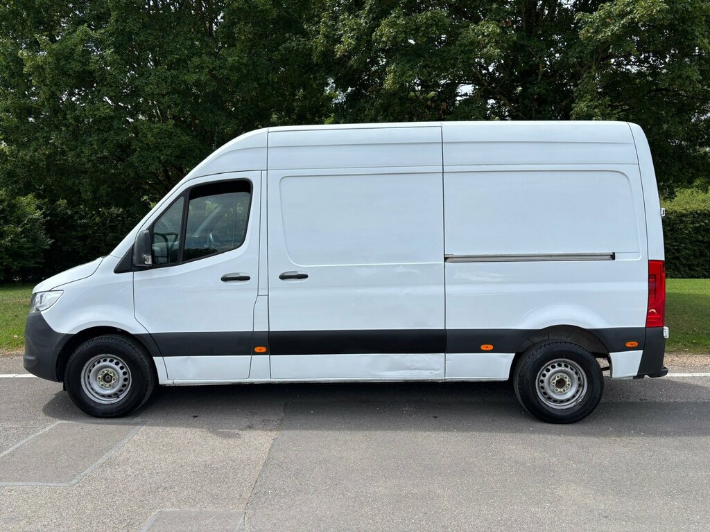 Mercedes-Benz eSprinter Progressive L2h2 Dc 80Kw 55Kw White #4