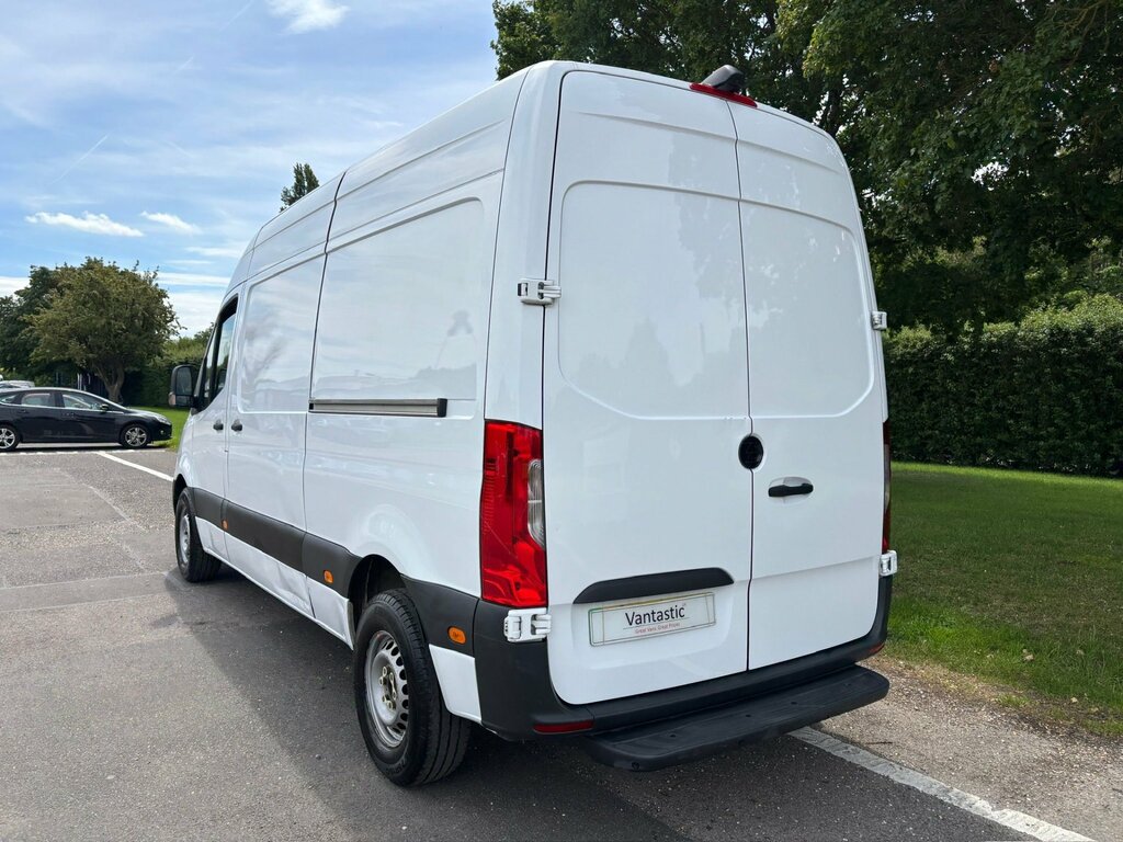 Mercedes-Benz eSprinter Progressive L2h2 Dc 80Kw 55Kw White #11