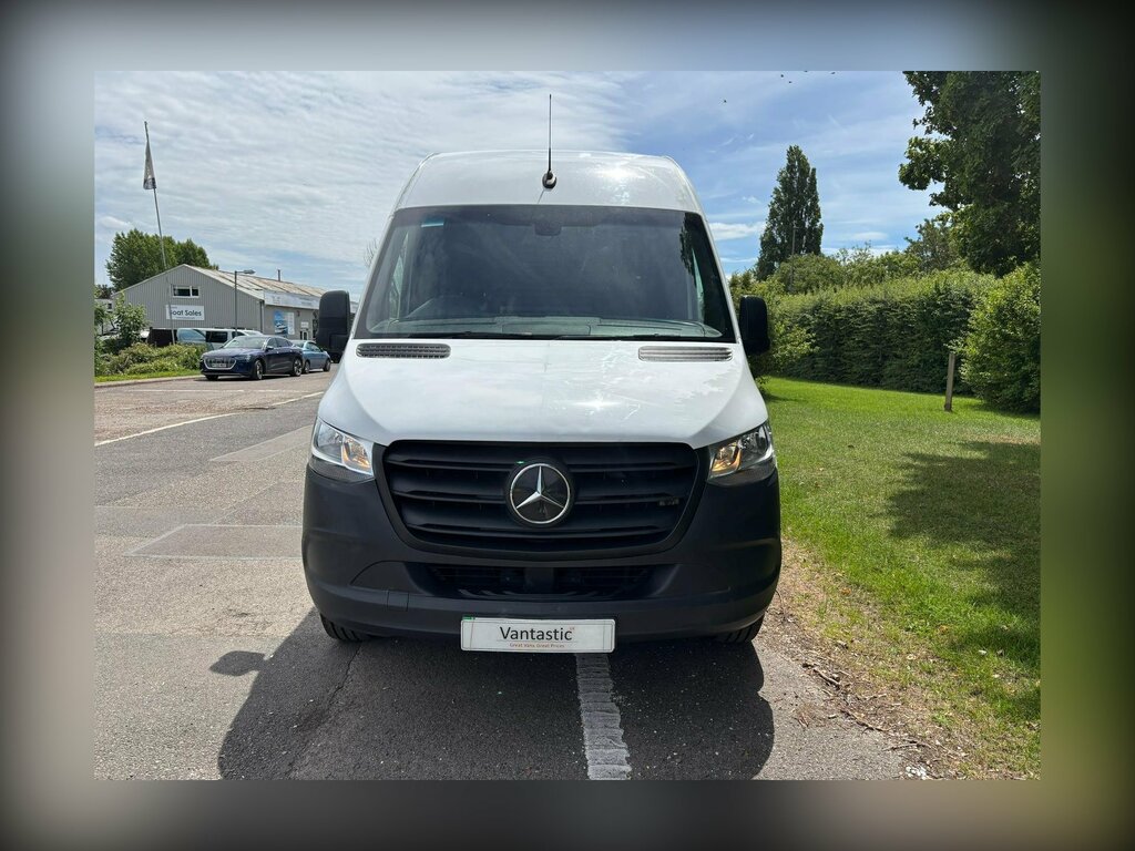 Mercedes-Benz eSprinter Progressive L2h2 Dc 80Kw 55Kw White #8