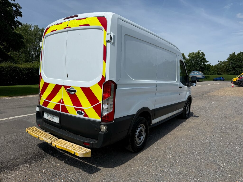 Ford Transit Custom 2.0 350 Ecoblue Panel Van Rwd L2 MX68WUV White #5