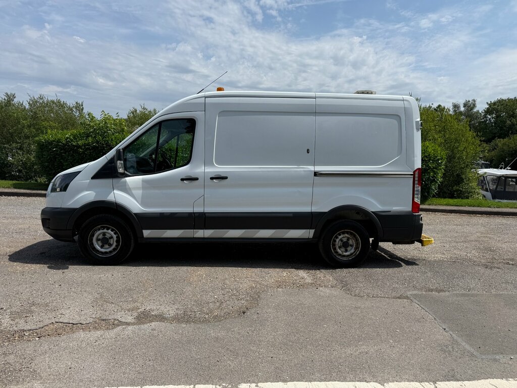 Ford Transit Custom 2.0 350 Ecoblue Panel Van Rwd L2 MX68WUV White #4