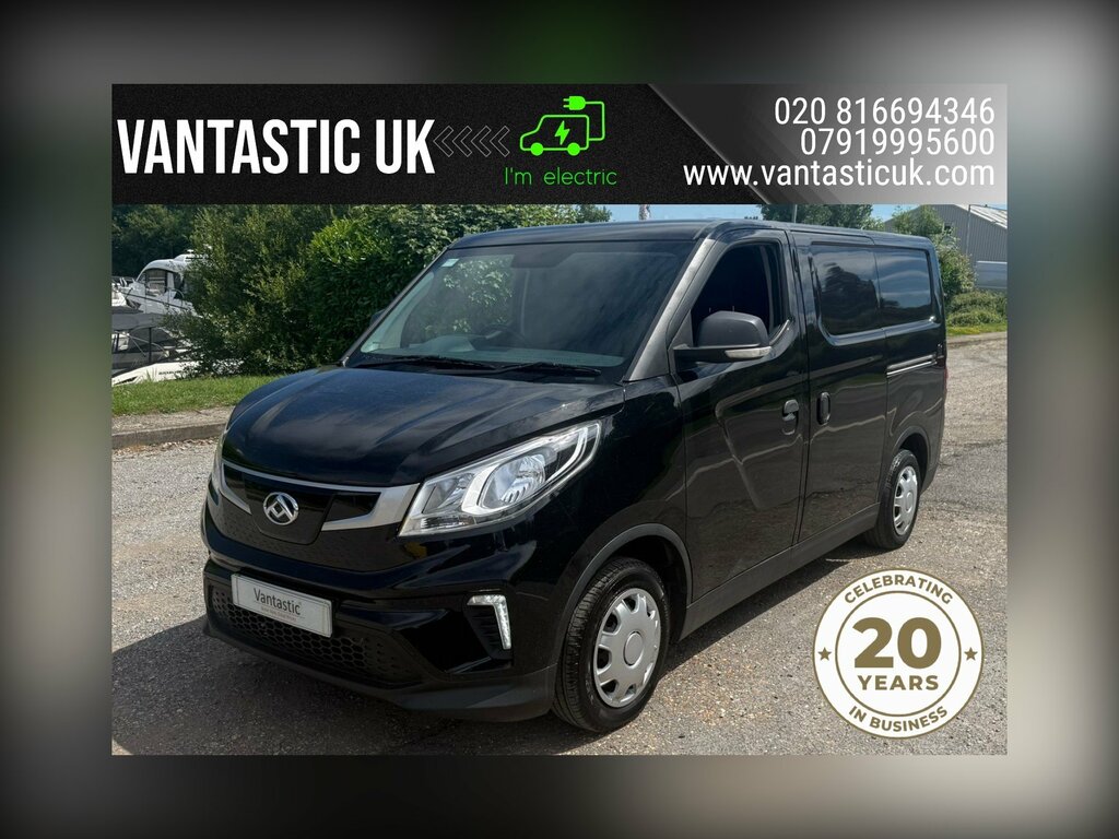 Maxus eDeliver 3 50.23Kwh Panel Van Fwd L1 122 P Black