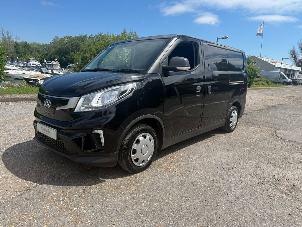 Maxus eDeliver 3 50.23Kwh Panel Van Fwd L1 122 P Silver #12