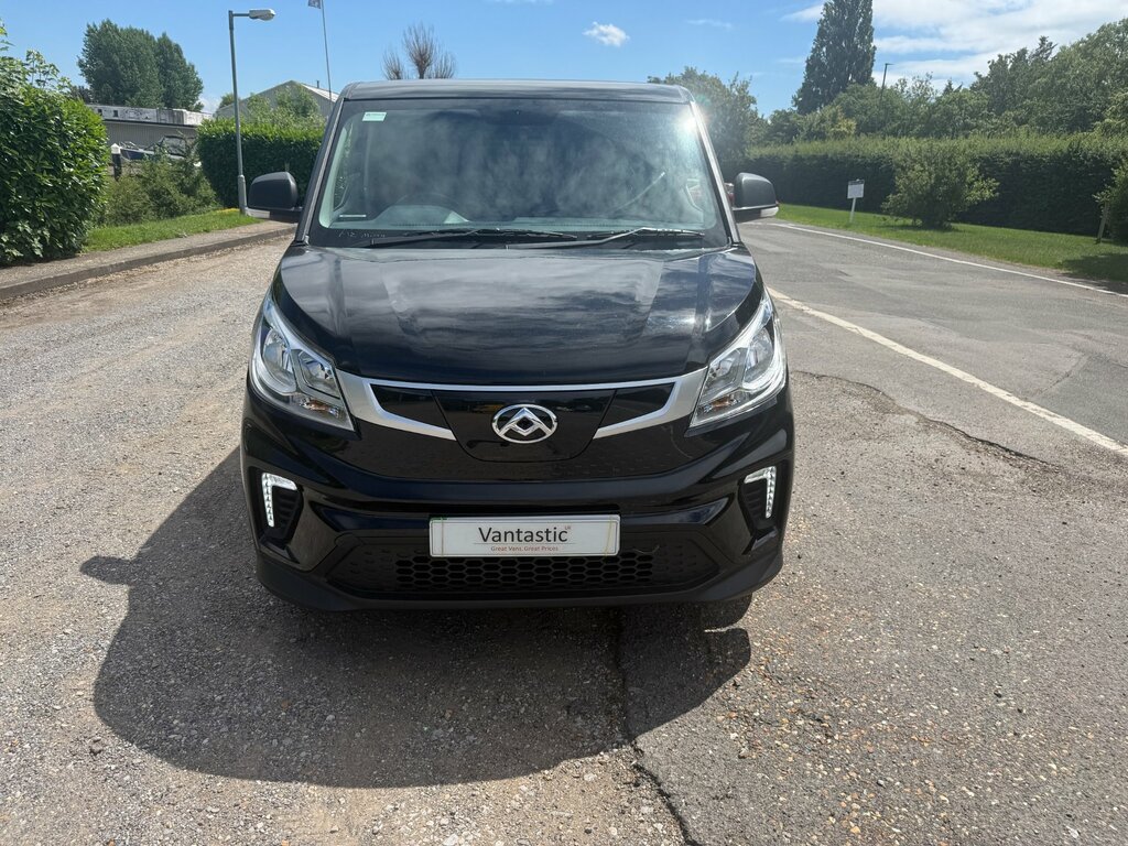 Maxus eDeliver 3 50.23Kwh Panel Van Fwd L1 122 P Silver #19