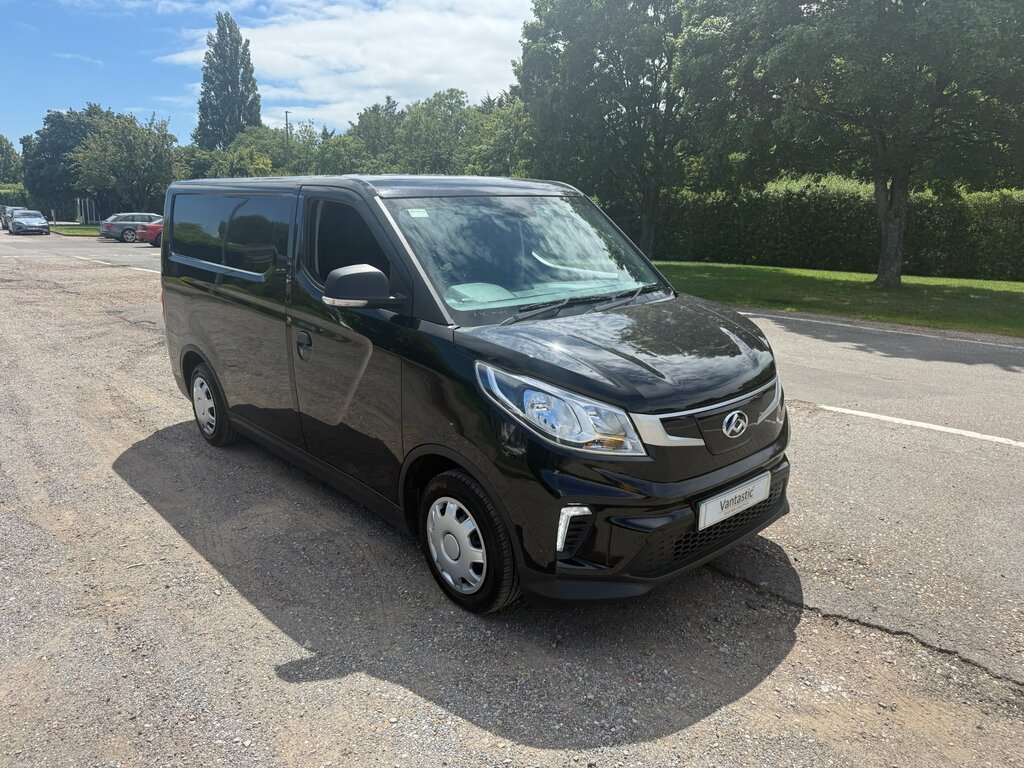 Maxus eDeliver 3 50.23Kwh Panel Van Fwd L1 122 P Silver #20