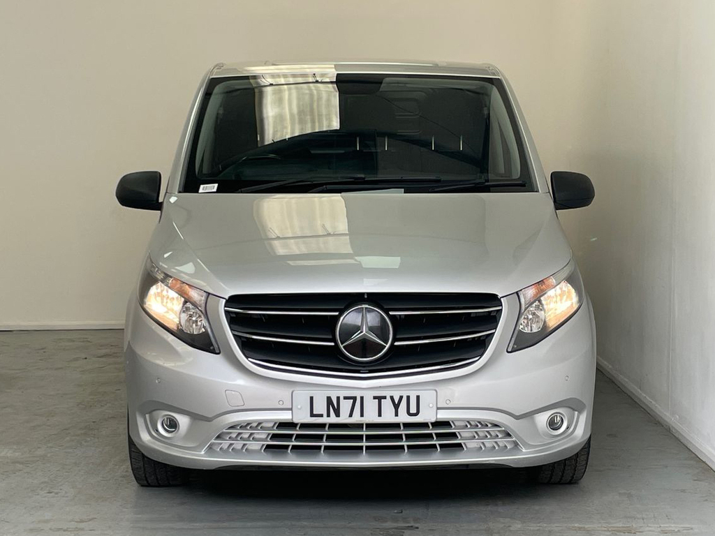 Mercedes-Benz Vito 114Cdi Premium L2 Lwb 9G-tronic Rwd 136Ps LN71TYU Silver #2
