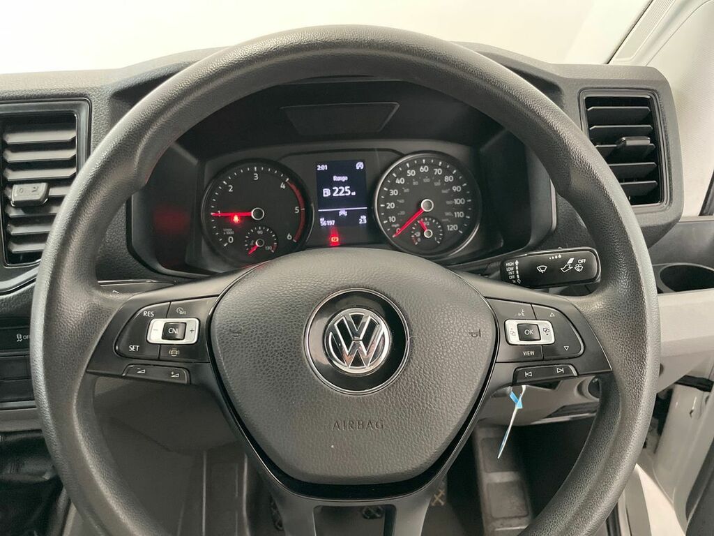 Volkswagen Crafter Panel Van Cr35 Panel Van Trendline Mwb 140 Ps White #13